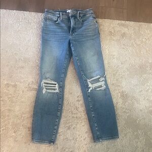 Good American Light Blue Distressed Skinny Jeans